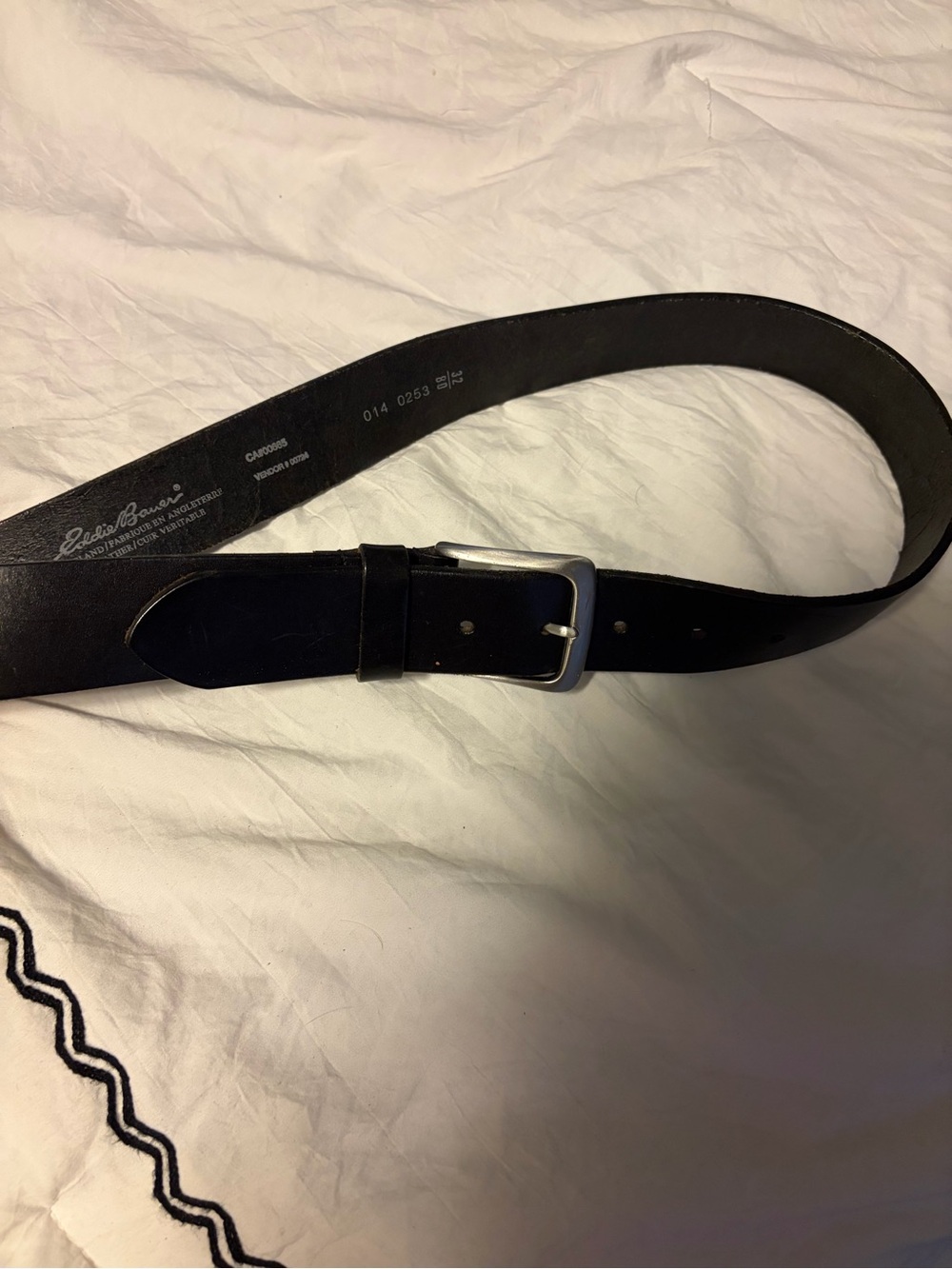 Eddie Bauer Black Leather women’s Belt with Silver Buckle